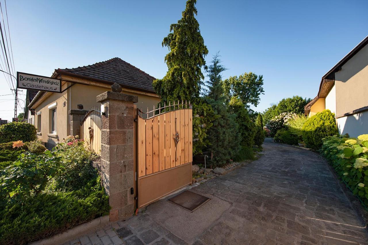 Bonifert Vendégház Dunabogdány Esterno foto